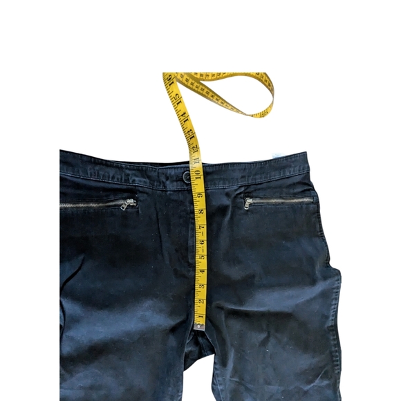 FINAL DAYS $5 Talbots Curvy Black Pants with Zipper Details Size 14P - Picture 4 of 10